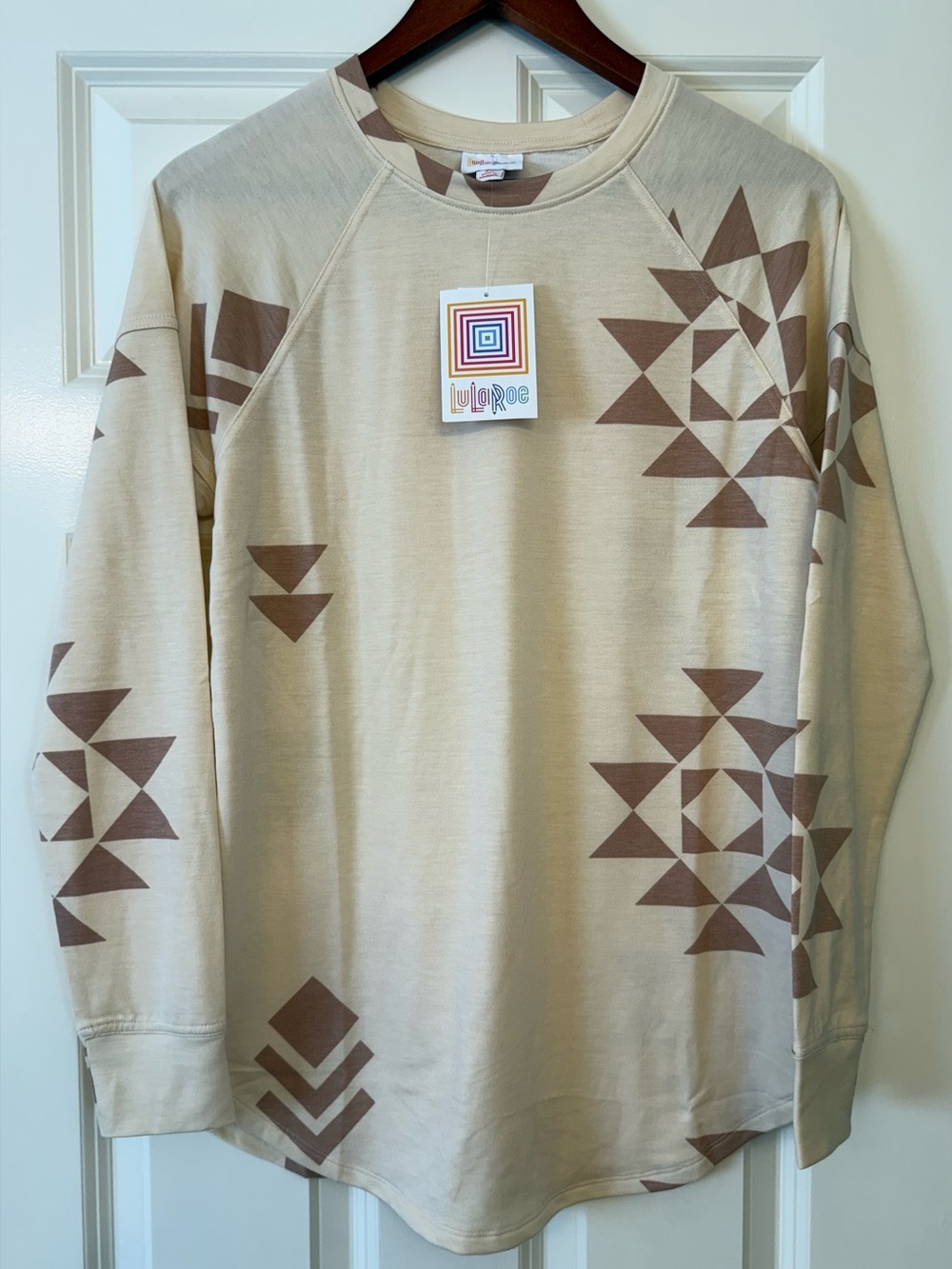 NWT LuLaRoe Erin Raglan Long Sleeve Top Size XS